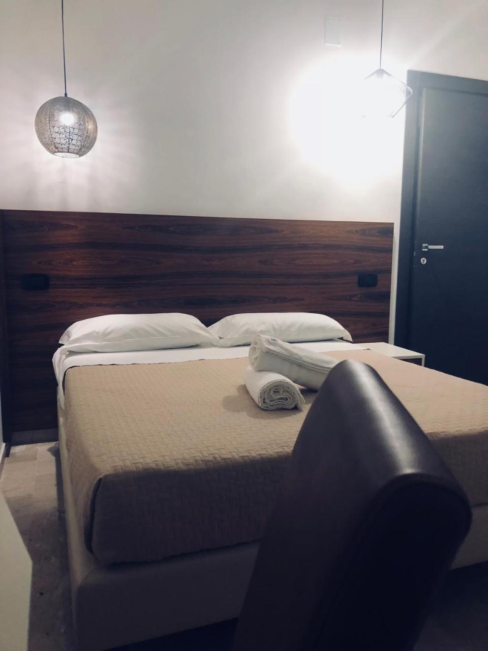Albergo Milazzo Inn Aimori Eksteriør bilde